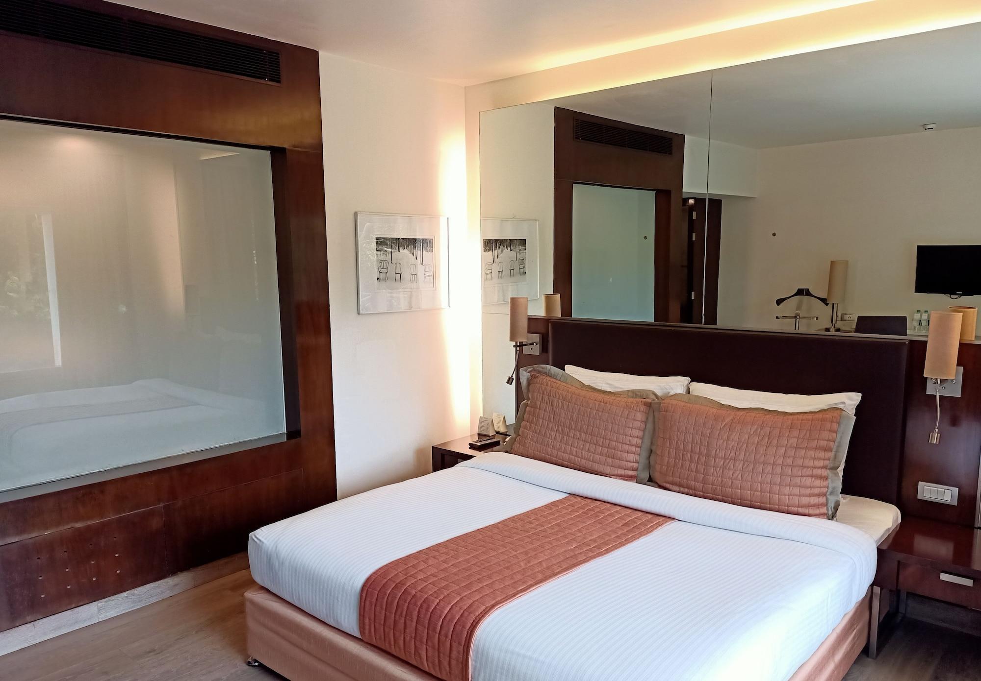 St Laurn Koregaon Park Pune Exterior photo