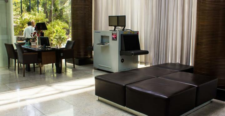 St Laurn Koregaon Park Pune Exterior photo